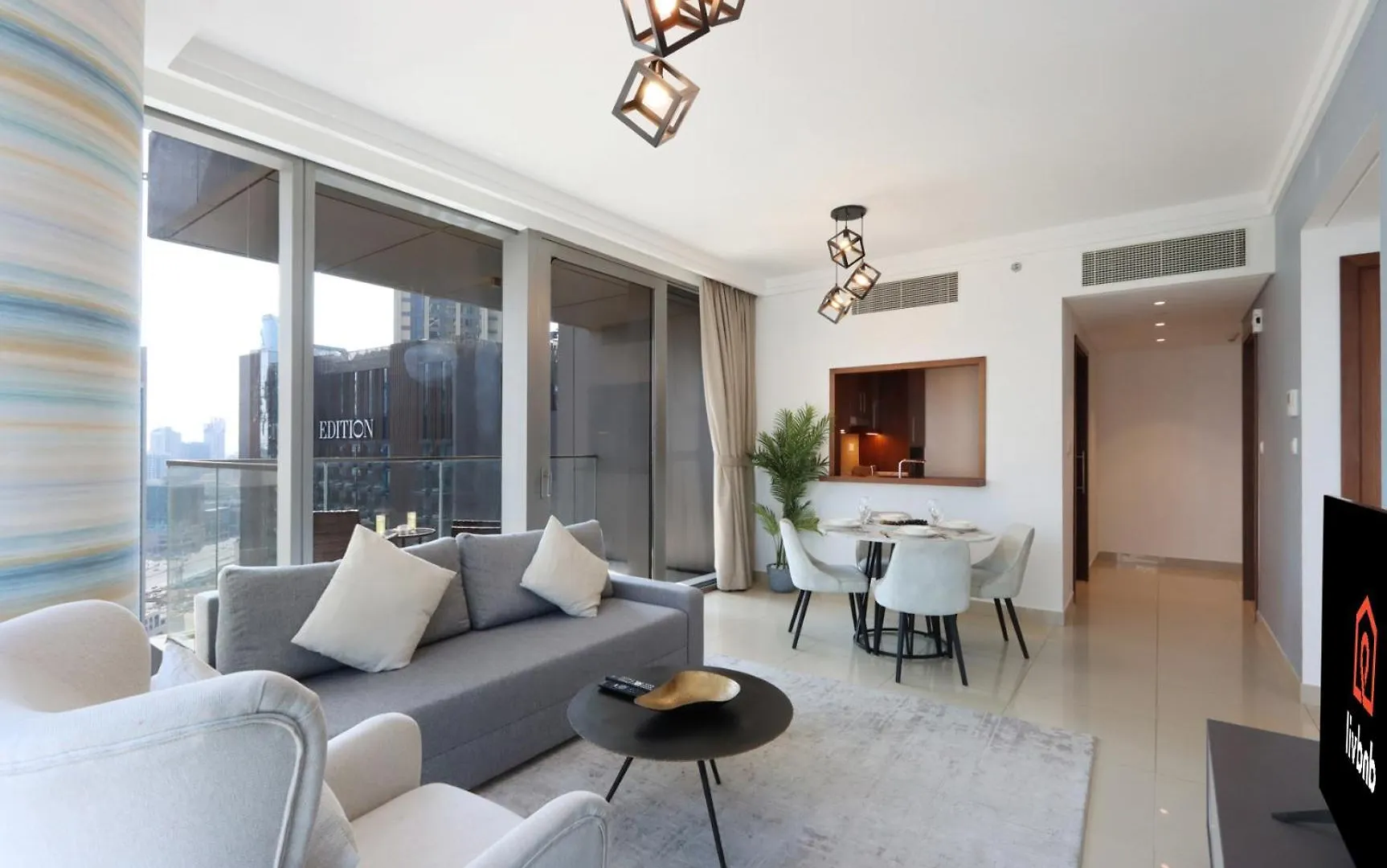 Apartment Livbnb - Bright 1Br Boulevard Point Dubai United Arab Emirates