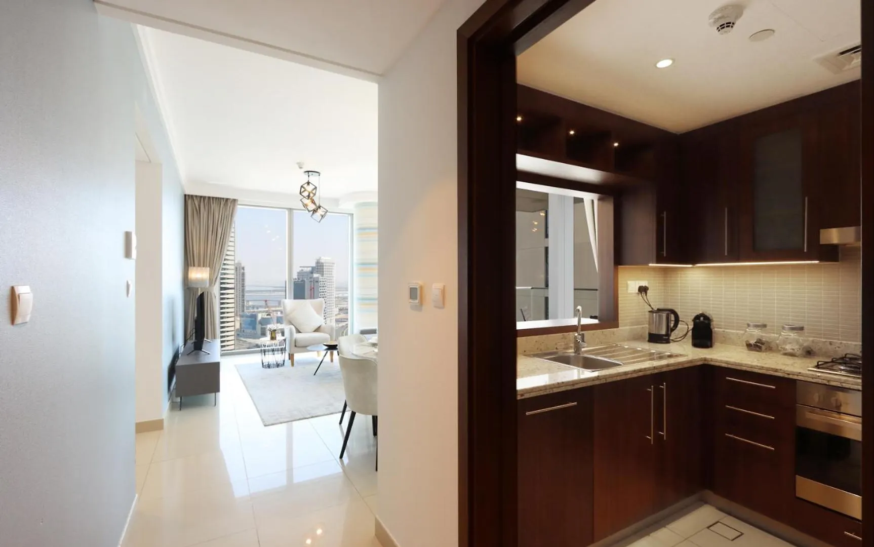 Livbnb - Bright 1Br Boulevard Point Dubai