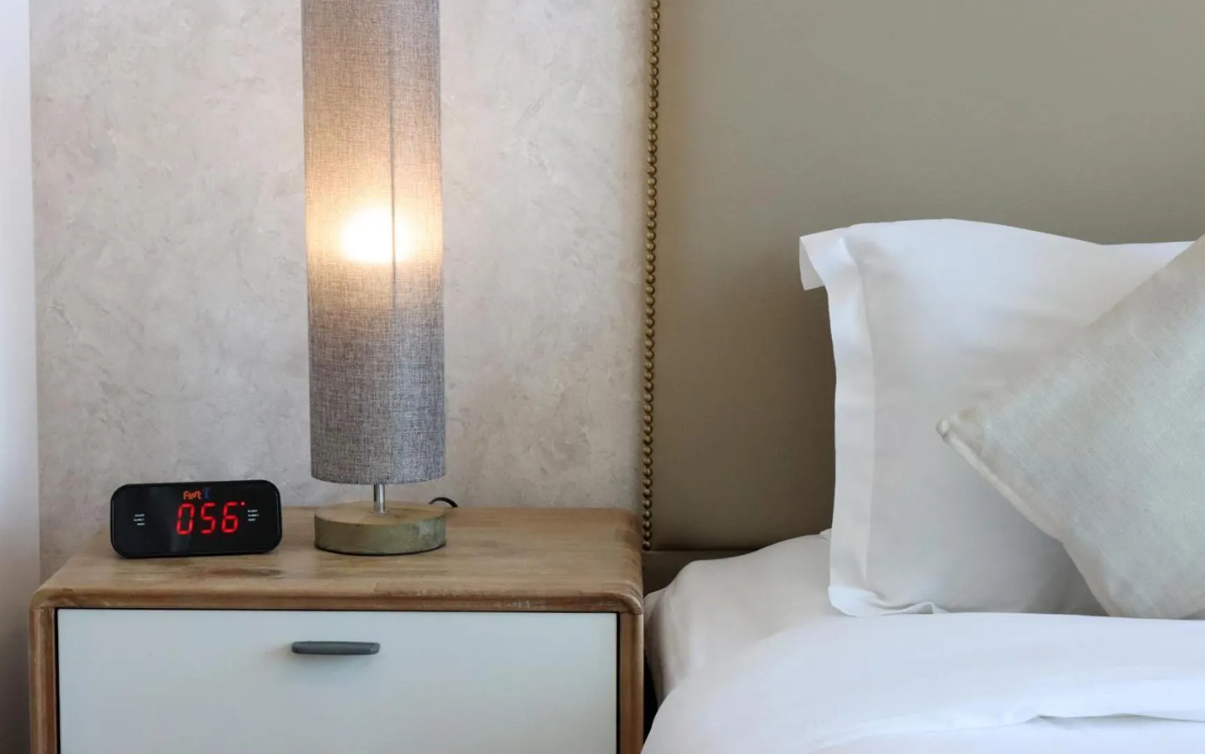 Livbnb - Bright 1Br Boulevard Point Dubai