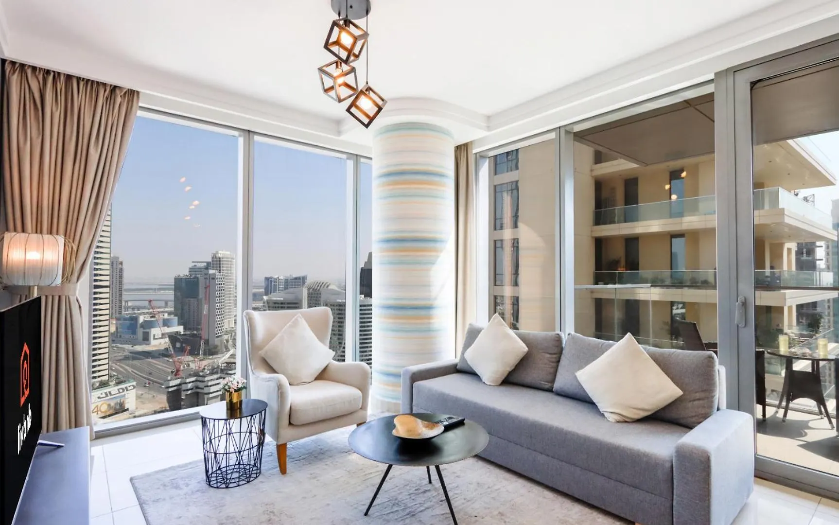 Lejlighed Livbnb - Bright 1Br Boulevard Point Dubai Forenede Arabiske Emirater